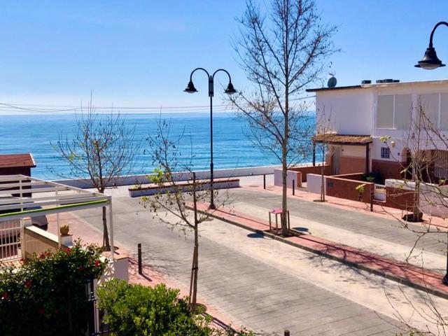 La Cala Beach Home - Beachfront Few Steps Away From Sandy Beach La Cala De Mijas Exterior photo