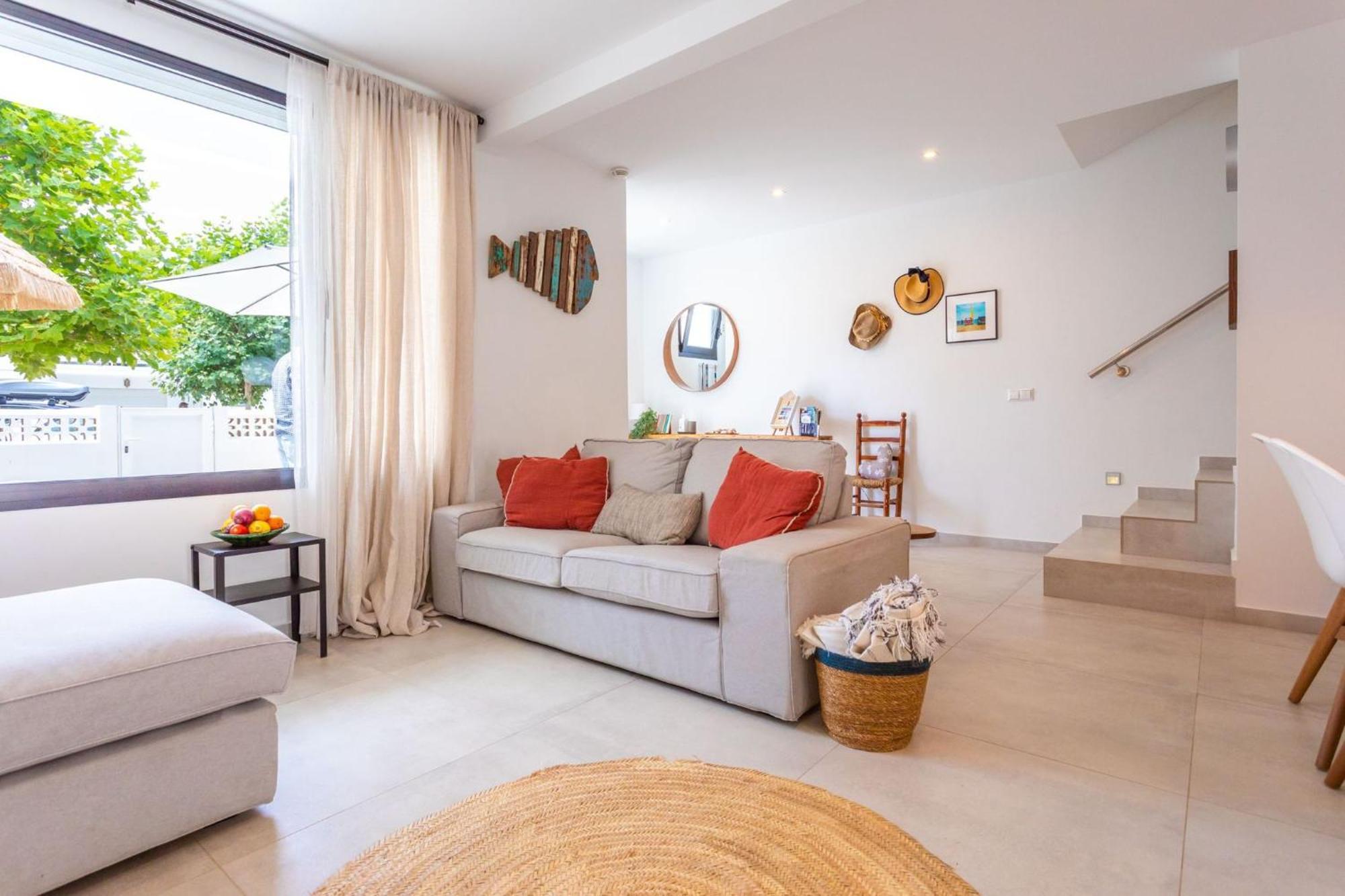 La Cala Beach Home - Beachfront Few Steps Away From Sandy Beach La Cala De Mijas Exterior photo